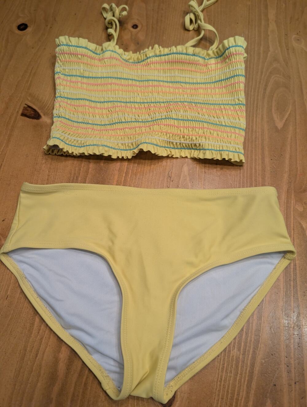 Old Navy Girl's 2 Piece Swim suit, Tankini, Yellow, Neon, GU, Large 10/12
